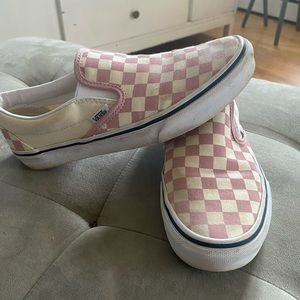 Pink checkered womens vans size 8